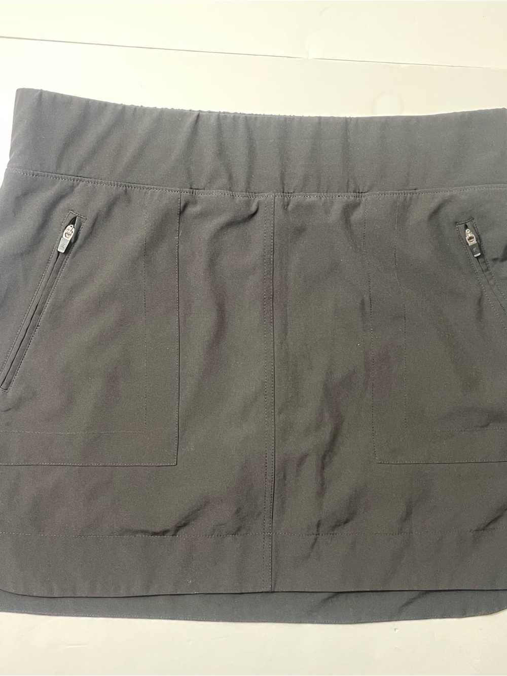 Kyodan Golf Women’s Black Active Skort Zip Front Pockets Petite S P/S